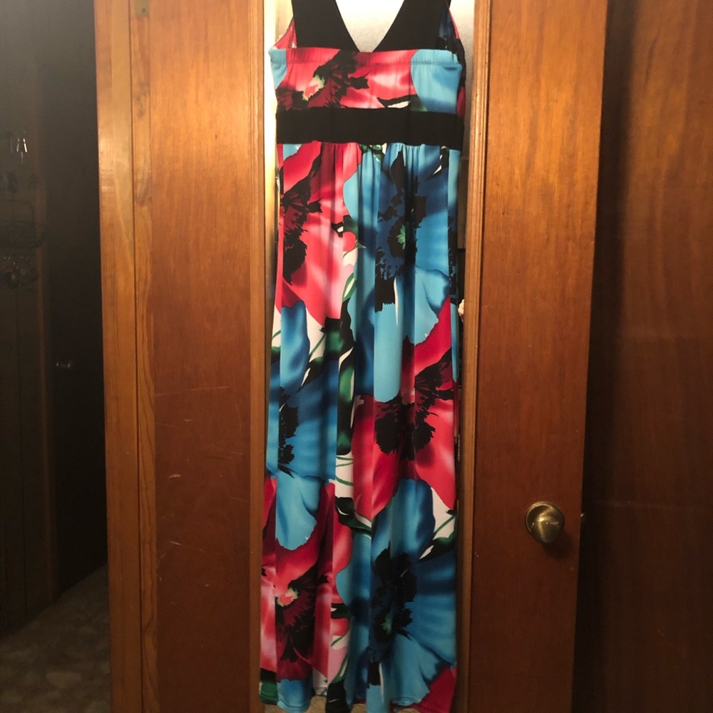 JFW floral maxi
